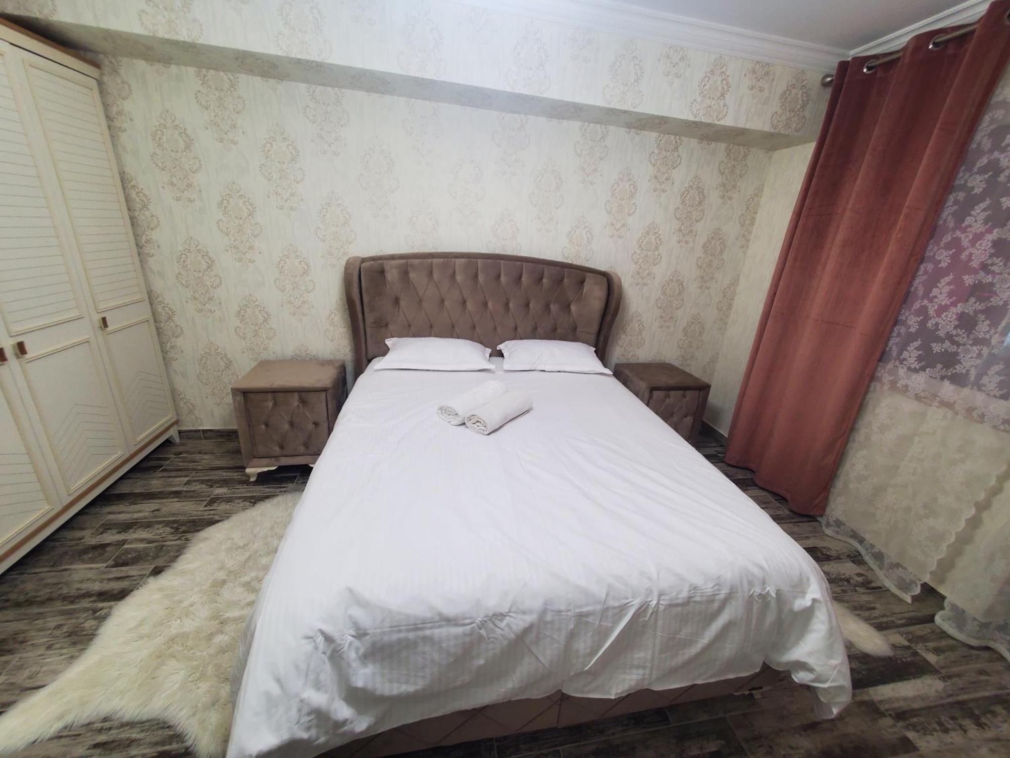 Luxury Apartament Bacovia Бакэу Экстерьер фото