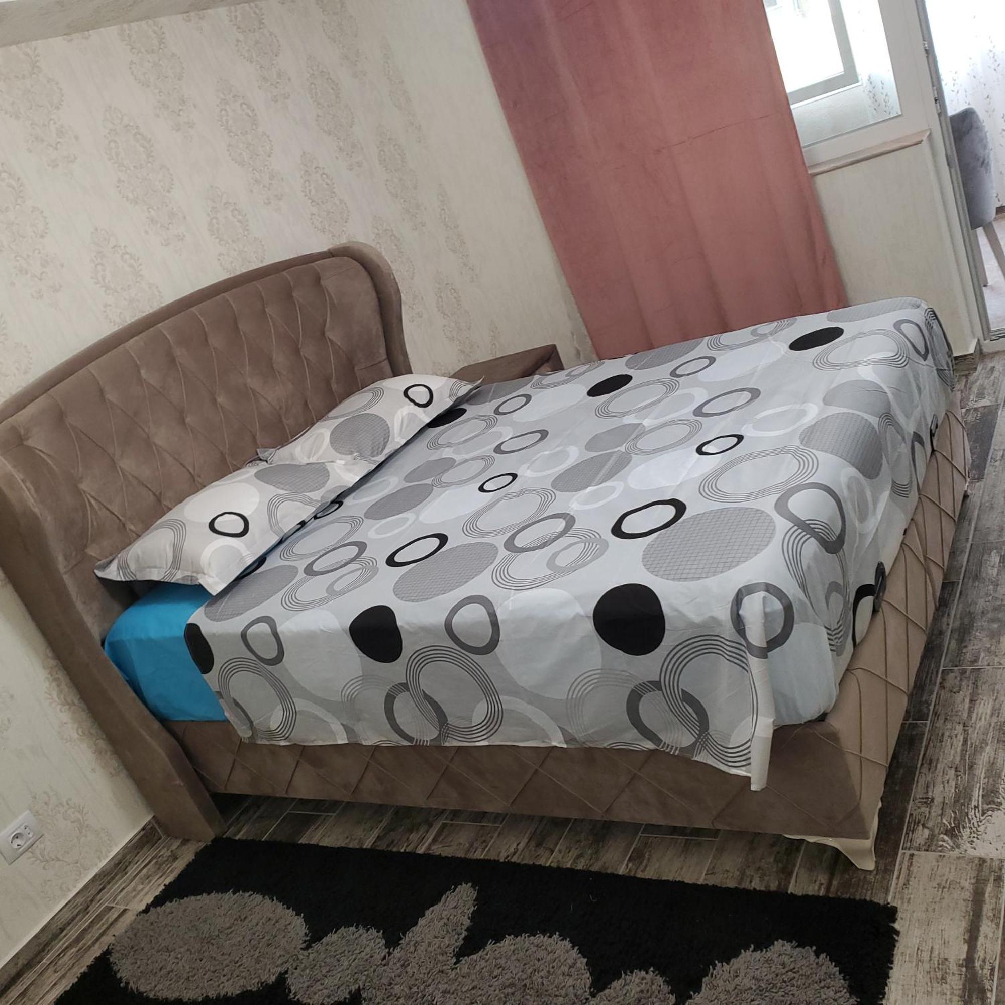 Luxury Apartament Bacovia Бакэу Экстерьер фото